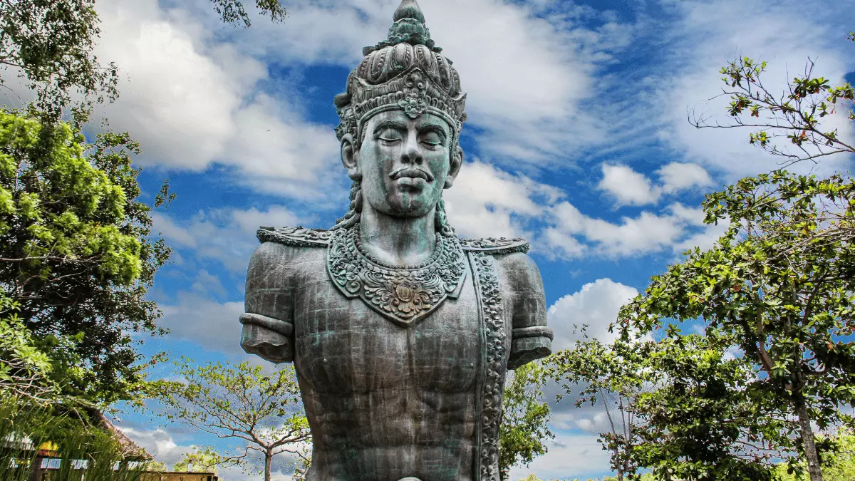 2. Garuda Wisnu Kencana Monument