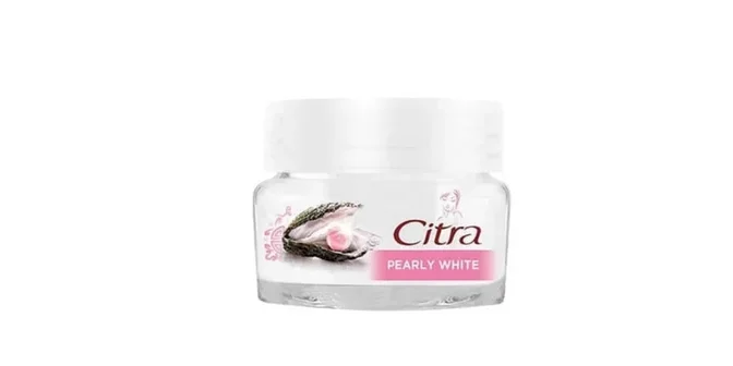 Skincare untuk memutihkan wajah remaja