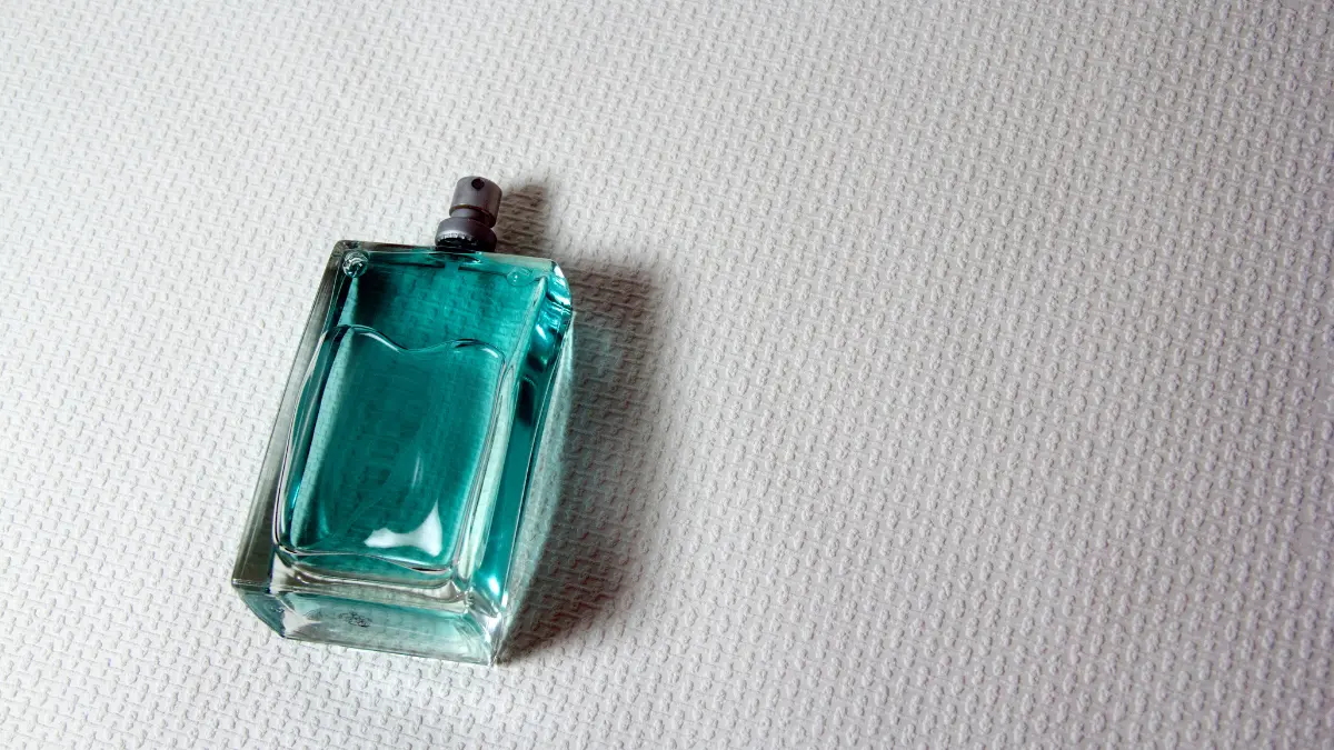 Rekomendasi Parfum Pria Tahan Lama Terbaik, Wanginya Maskulin