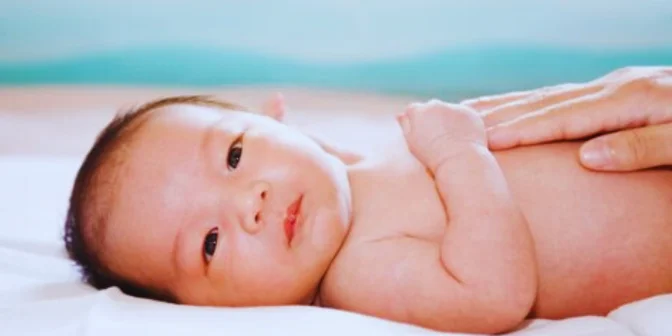 Cara mengeluarkan dahak pada bayi