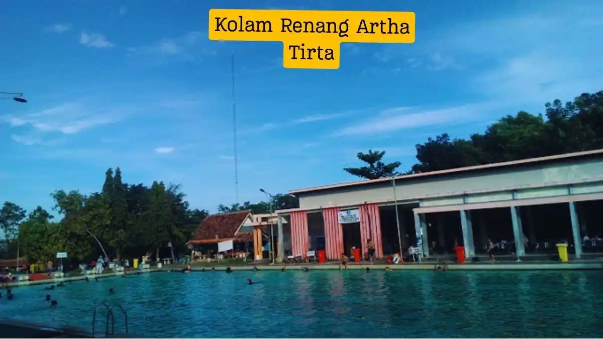 kolam renang artha tirta