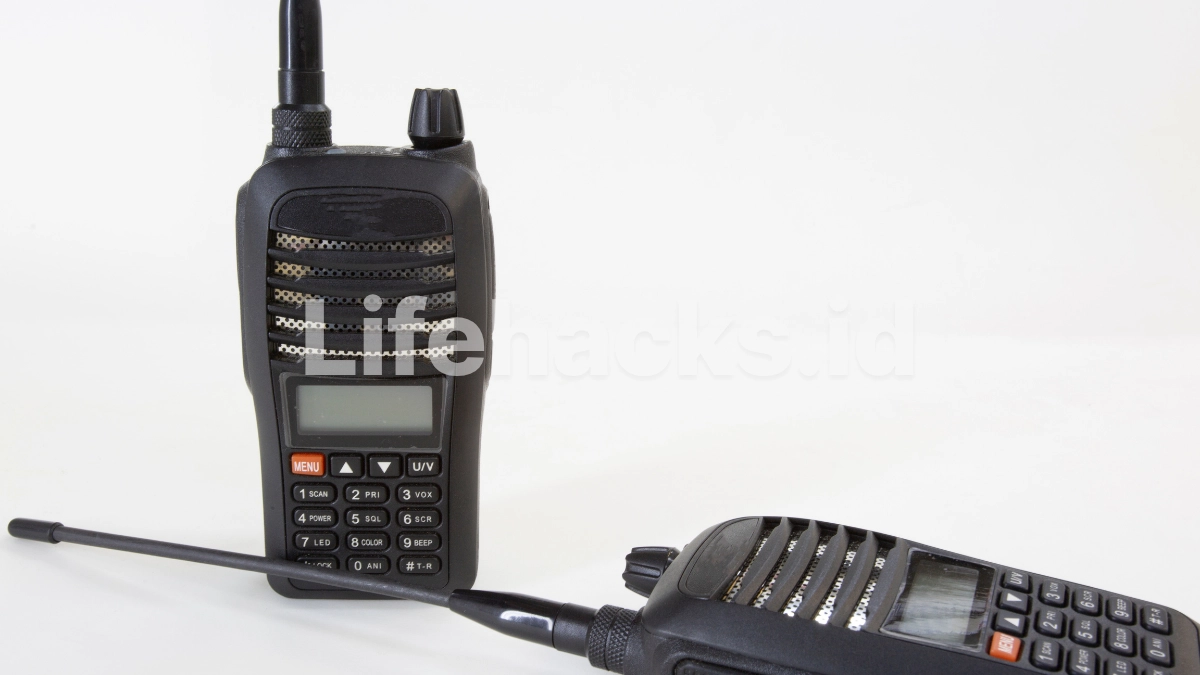 cara setting handy talkie - Lifehacks.id