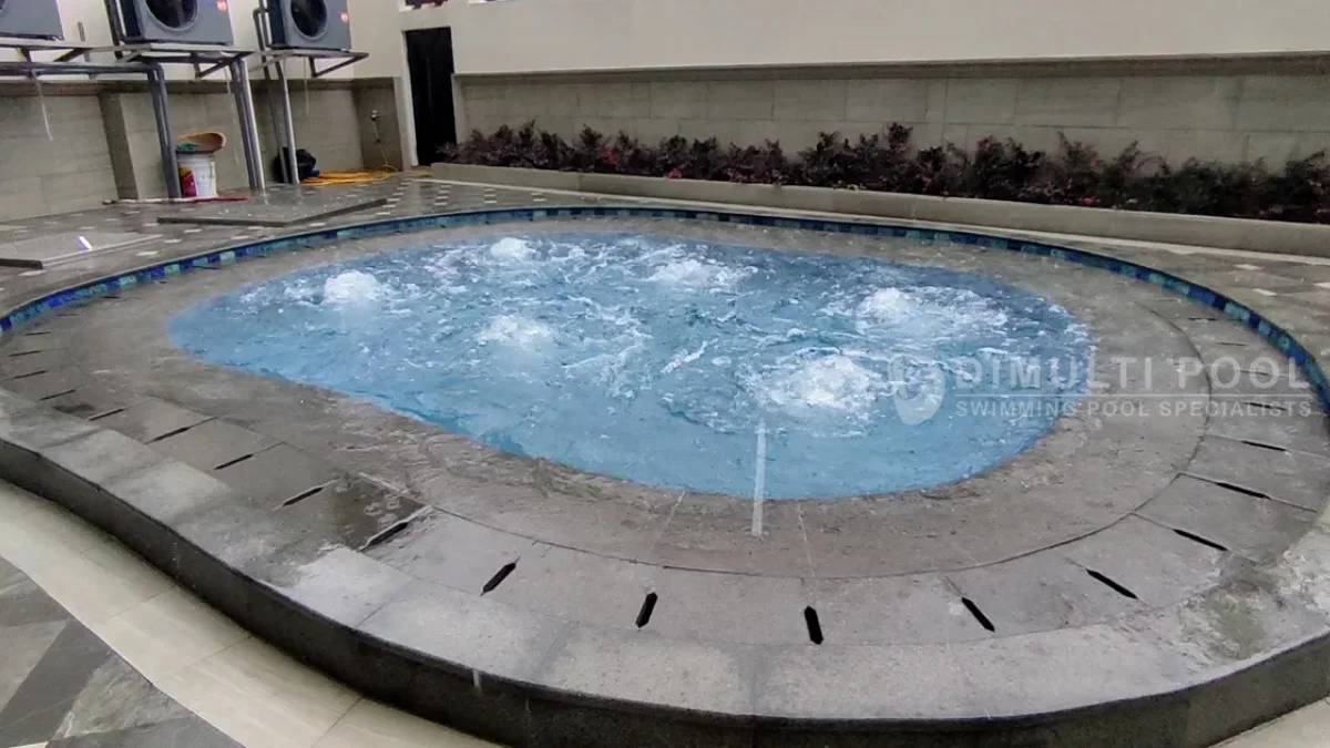 Contoh kolam whirlpool. Ini manfaat kolam whirlpool yang bisa anda rasakan.