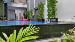 Kolam infinity pool. Ini potensi bahaya di kolam infinity pool yang harus diperhatikan.