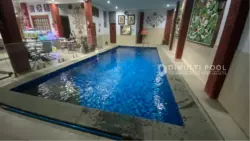 Kolam renang indoor. Ini alasan skimmer cocok untuk sirkulasi kolam renang indoor.